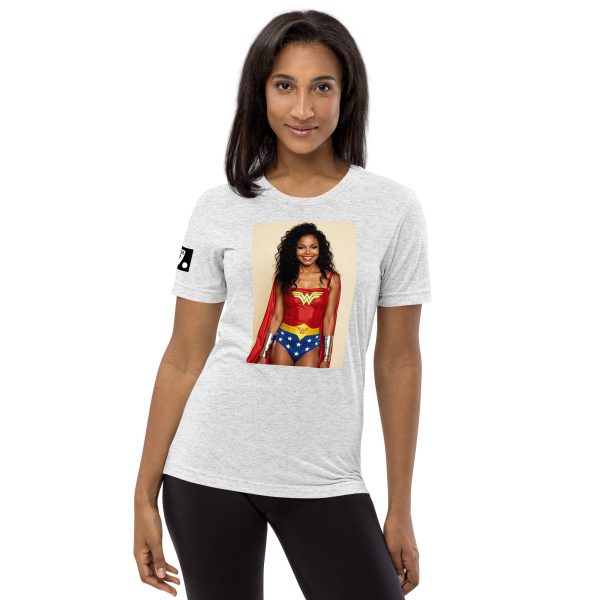 Janet Wonder Woman A01: Short sleeve t-shirt